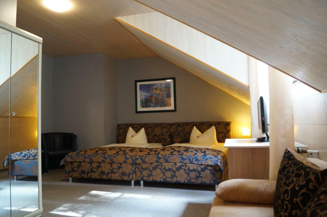 Hotel Postkeller Krumbach Esterno foto